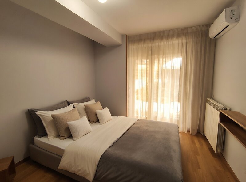 Baneasa -Iancu Nicolae- 2 camere LUX- gradina 25 mp - parcare subterana