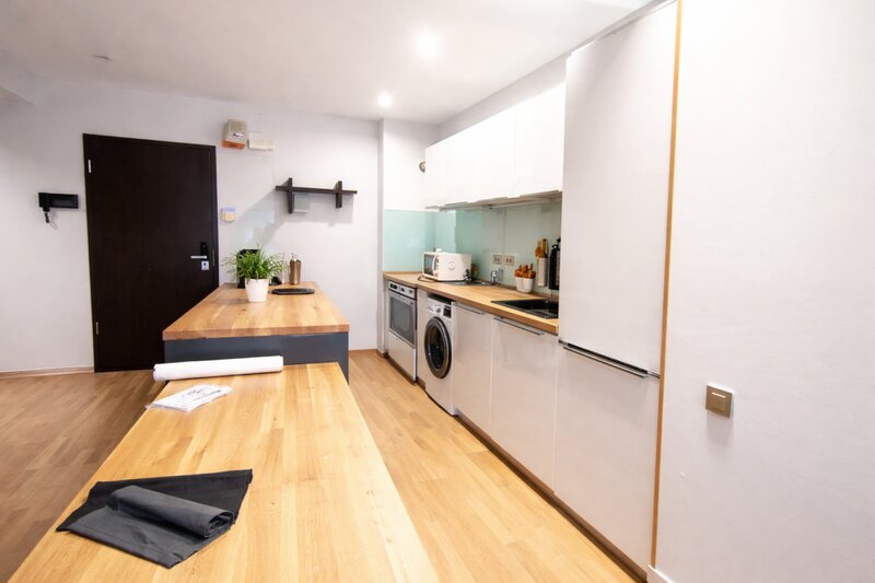 Baneasa -Iancu Nicolae- 2 camere LUX- gradina 25 mp - parcare subterana